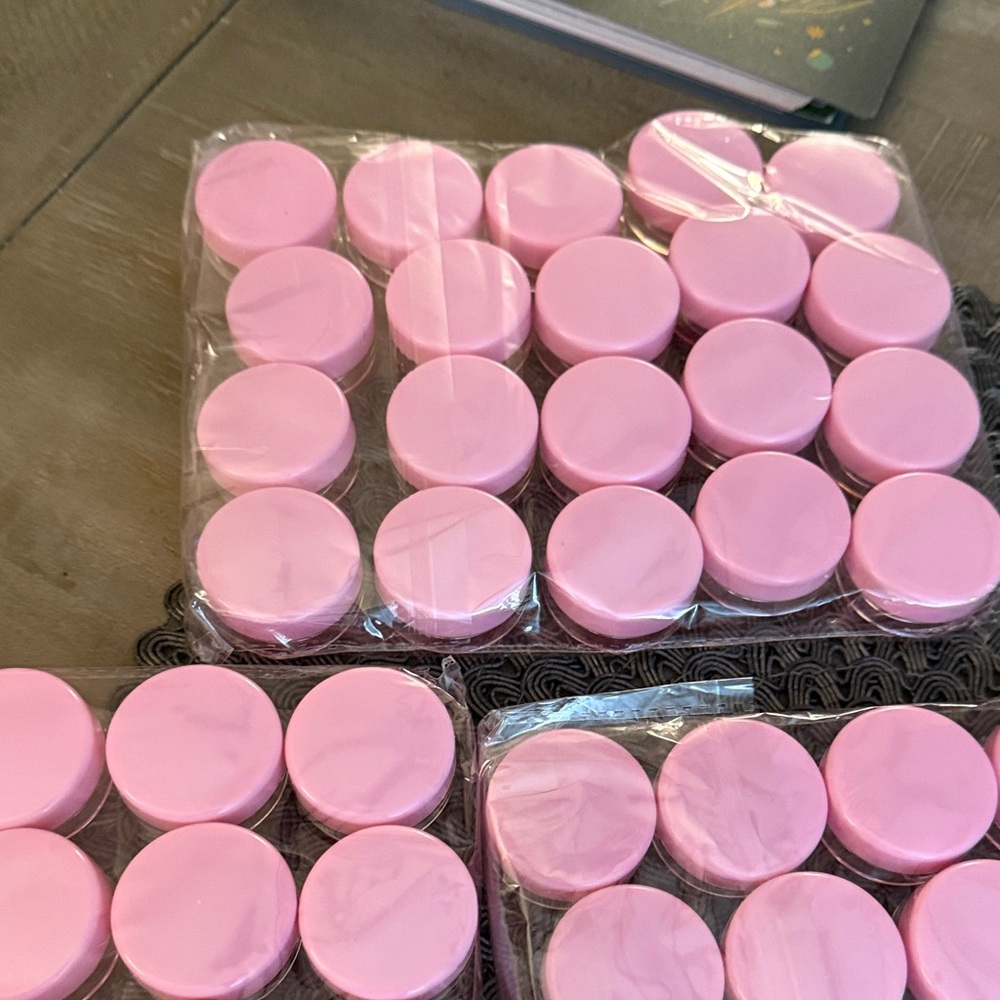 Pink Makeup Containers - Picture 4 of 5